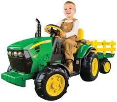 Peg Perego John Deere Ground Force Tractor W. Trailer - Green IGOR0039 (MARKHAM STORE PICK-UP ONLY)