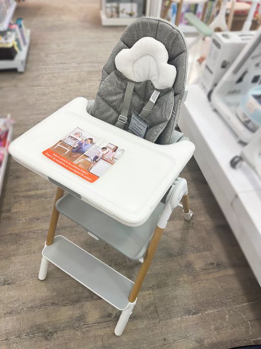 Skip Hop Sit-To-Step High Chair (Markham Floormodel/IN STORE PICK UP ONLY)